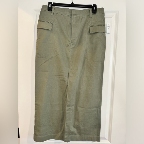 Gap Utility Midi Skirt, size 29/8 Tall, Mesculen Green - Picture 2 of 9